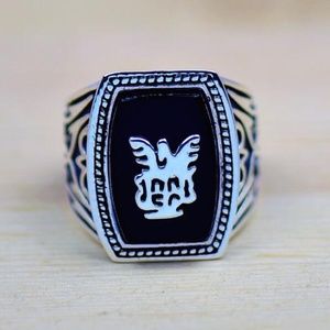 The Vampire Diaries Gilbert Family Ring